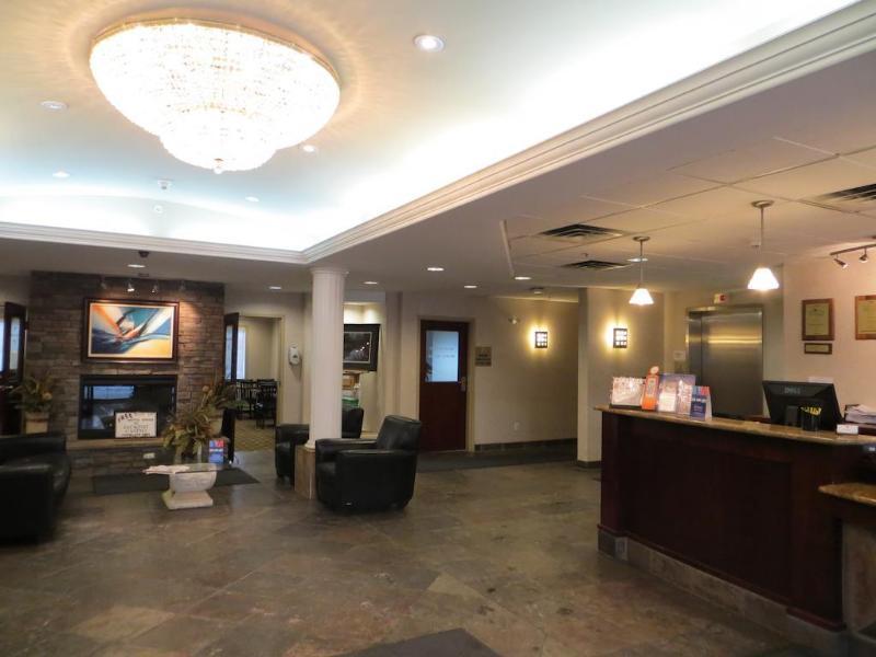Super 8 By Wyndham Red Deer City Centre Exterior photo
